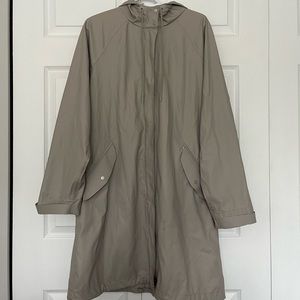 Aritzia - The Group - Rain Jacket